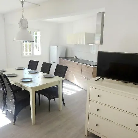 Casa vacanze Holiday Village Marin-1 *